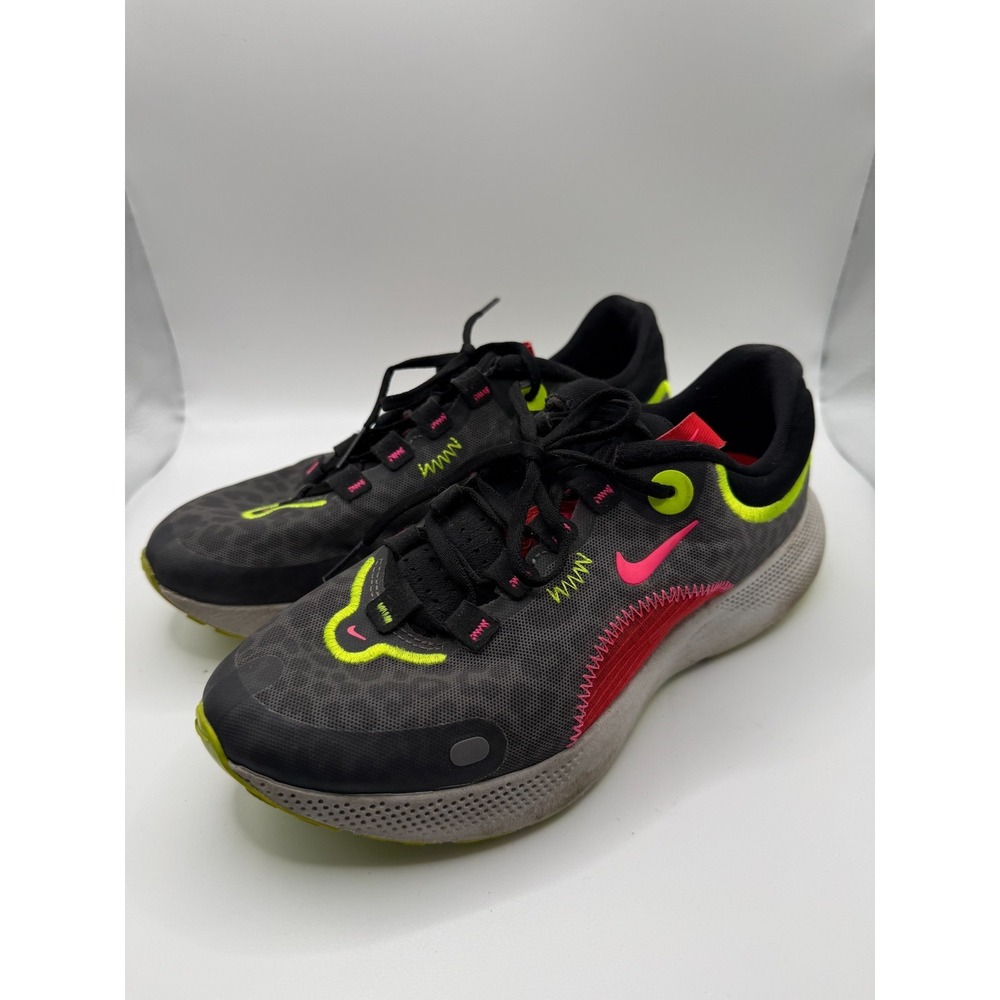 Nike React Escape Run DM8074-001 Womens US 6.5 Sneakers Gray Pink Running Shoes
